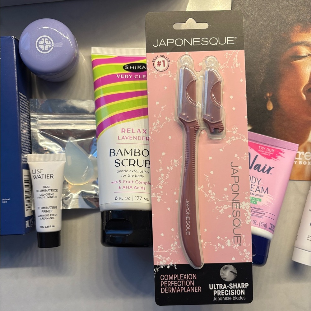 Beauty Box of 11 Brand New Items Allure Beauty Picks - NEW! - Picture 3 of 5